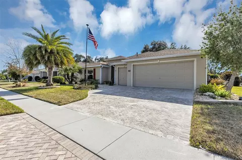 26535 Manassas Dr, Leesburg, FL 34748