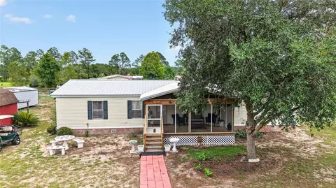 15355 SE 113th Street Rd, Ocklawaha, FL 32179