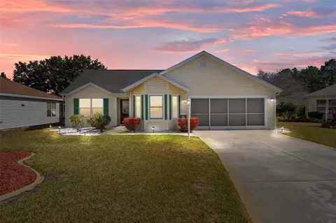 1305 La Estrellita Way, The Villages, FL 32162