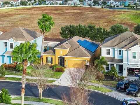 417 Rock Springs Cir, Groveland, FL 34736