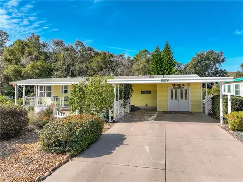 3574 Manatee Rd, Tavares, FL 32778