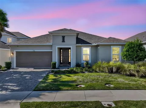 910 Zeek Ridge Ct, Clermont, FL 34715
