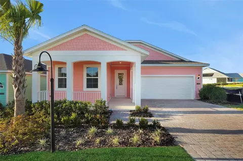 1018 Fiesta Key Cir, Lady Lake, FL 32159