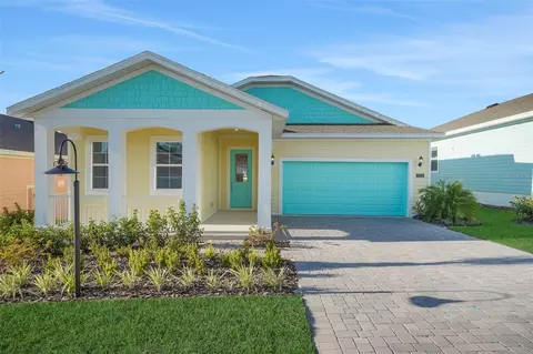 1006 Fiesta Key Cir, Lady Lake, FL 32159