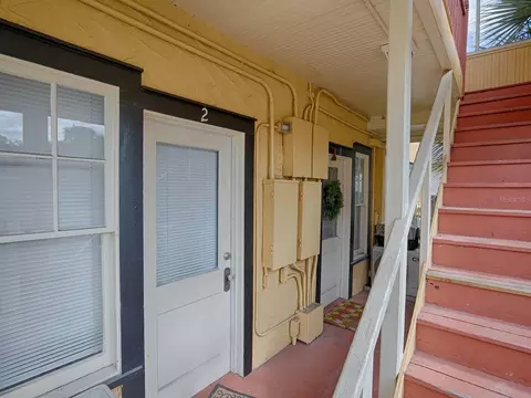 Exterior - 426 E Citrus Ave, Eustis, FL 32726 photo 6 of 9