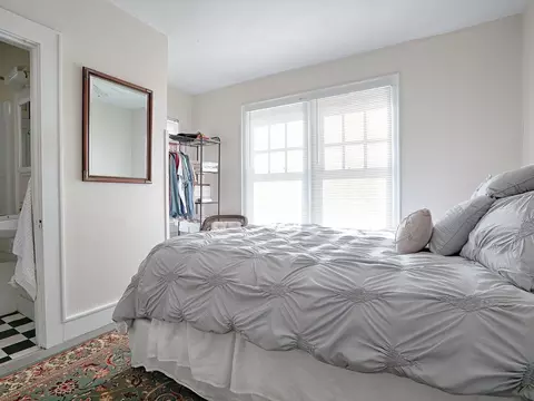 Bedroom - 426 E Citrus Ave, Eustis, FL 32726 photo 1 of 9