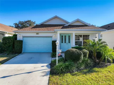 25251 Cranes Roost, Leesburg, FL 34748