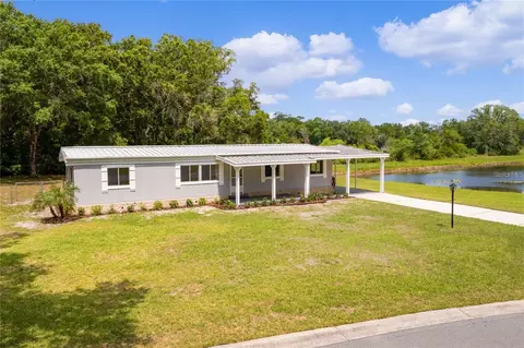 302 Ivanhoe Cir, Lady Lake, FL 32159