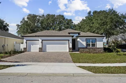 1211 Stratton Ave, Groveland, FL 34736