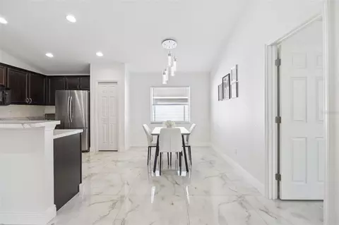 Dining - 2015 Orange Ave, Saint Cloud, FL 34769 photo 2 of 3