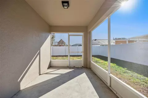 Exterior - 2015 Orange Ave, Saint Cloud, FL 34769 photo 5 of 10