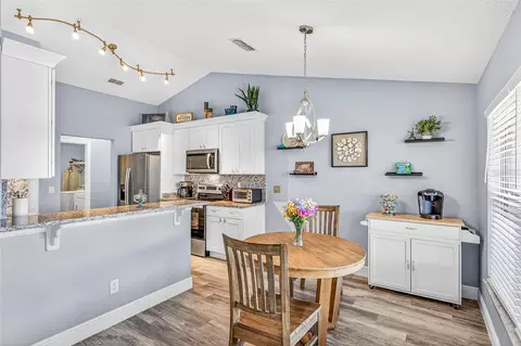 Kitchen - 36700 Oconee Ave, Eustis, FL 32736 photo 1 of 3