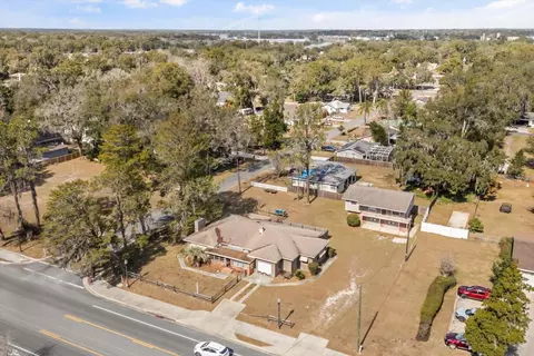 703 705 Cleveland Ave, Wildwood, FL 34785