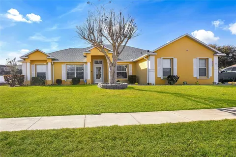 10521 Cedar Forest Cir, Clermont, FL 34711