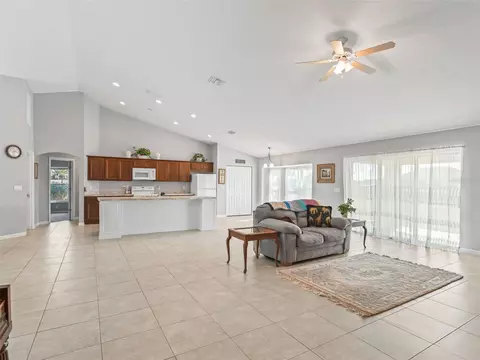 Living - 1907 NW 85th Loop, Ocala, FL 34475 photo 3 of 6