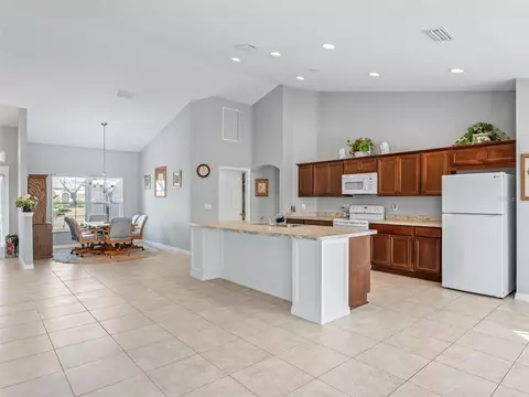Kitchen - 1907 NW 85th Loop, Ocala, FL 34475 photo 1 of 6