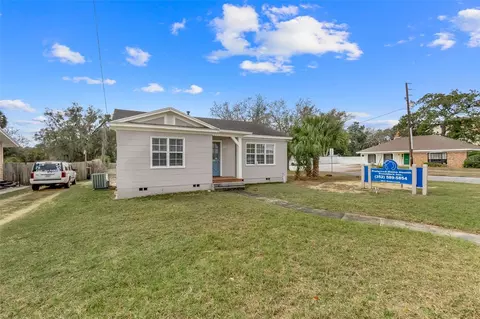 900 E Orange Ave, Eustis, FL 32726