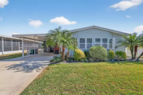 3567 Manatee Rd, Tavares, FL 32778
