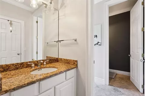 Bath - 36530 Lazy B Ln, Eustis, FL 32736 photo 8 of 11