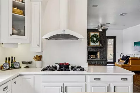 Kitchen - 36530 Lazy B Ln, Eustis, FL 32736 photo 5 of 5