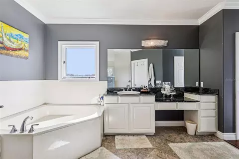 Bath - 36530 Lazy B Ln, Eustis, FL 32736 photo 6 of 11