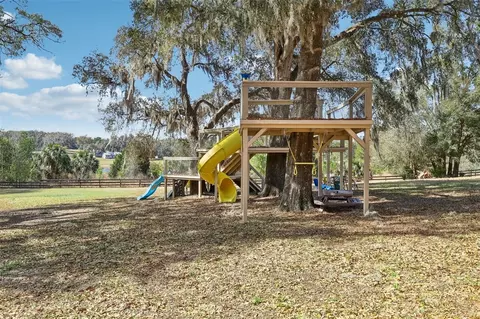 Exterior - 36530 Lazy B Ln, Eustis, FL 32736 photo 11 of 15