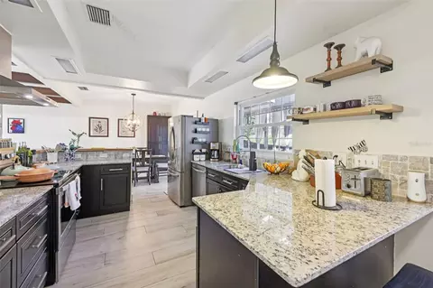 Kitchen - 1023 S Morningside Dr, Eustis, FL 32726 photo 2 of 3