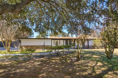 2010 Lakeville Rd N, Apopka, FL 32703