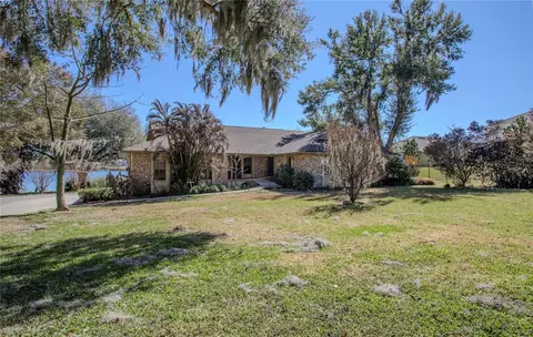 13 Hermosa Dr, Eustis, FL 32726