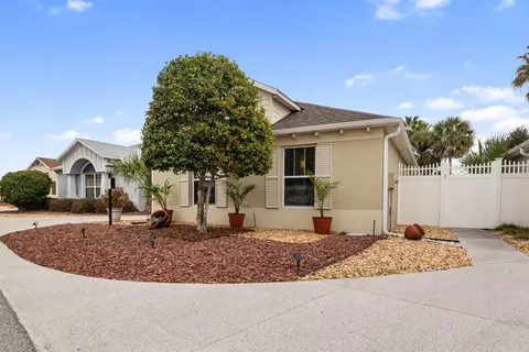 1204 Flamingo Pl, The Villages, FL 32162