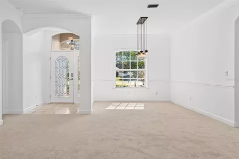Living - 19337 Spring Oak Dr, Eustis, FL 32736 photo 8 of 17