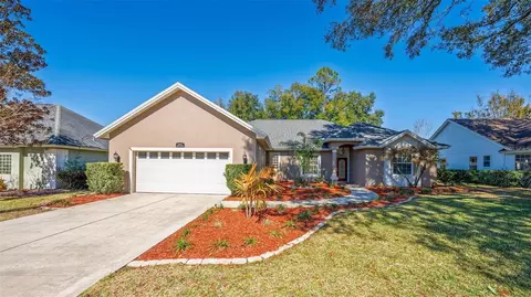 Exterior - 19337 Spring Oak Dr, Eustis, FL 32736 photo 4 of 14