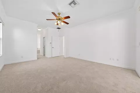 Bedroom - 19337 Spring Oak Dr, Eustis, FL 32736 photo 1 of 13