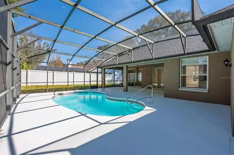 Exterior - 19337 Spring Oak Dr, Eustis, FL 32736 photo 8 of 14