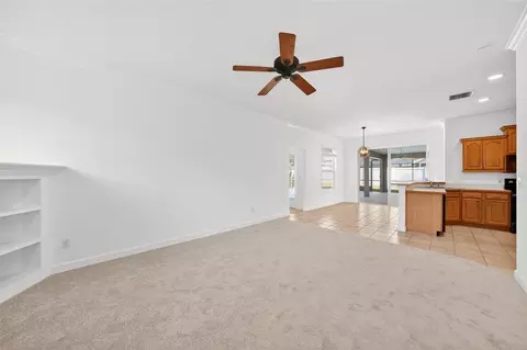 Living - 19337 Spring Oak Dr, Eustis, FL 32736 photo 13 of 17