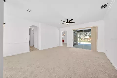 Living - 19337 Spring Oak Dr, Eustis, FL 32736 photo 2 of 17