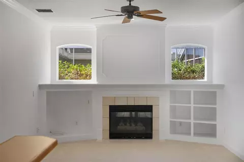 Living - 19337 Spring Oak Dr, Eustis, FL 32736 photo 4 of 17