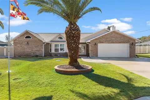450 NE 55th St, Ocala, FL 34479