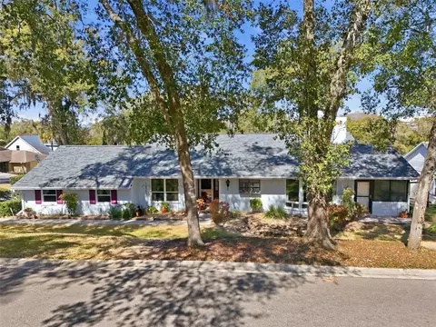 58 Townhill Dr, Eustis, FL 32726