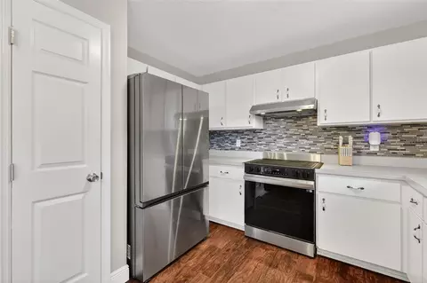 Kitchen - 2 Pine Track Ter, Ocala, FL 34472 photo 2 of 4