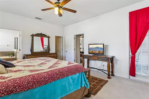 Bedroom - 30337 Gidran Ter, Mount Dora, FL 32757 photo 2 of 8