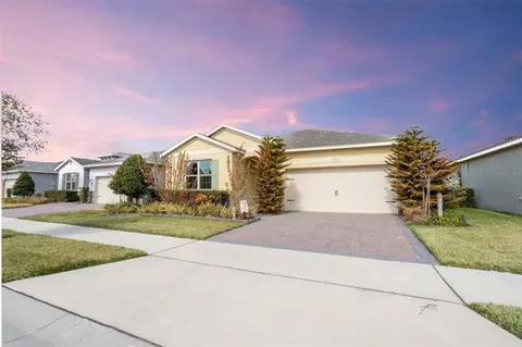 17751 Blazing Star Cir, Clermont, FL 34714