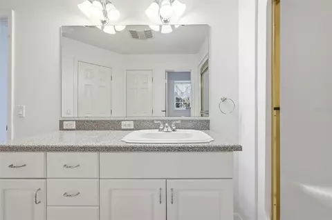 Bath - 36841 Reserve Dr, Eustis, FL 32736 photo 2 of 5
