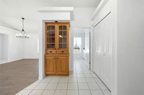 Entry Way - 36841 Reserve Dr, Eustis, FL 32736 photo 2 of 3