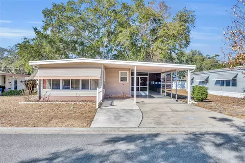 19 Hawaiian Way, Leesburg, FL 34788