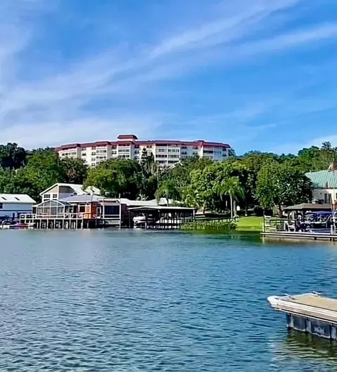 601 N Mcdonald St #109, Mount Dora, FL 32757