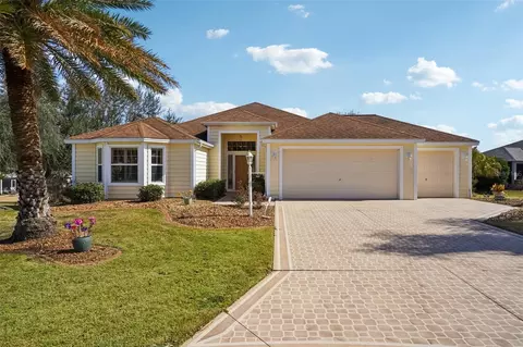 2251 Opal Ct, The Villages, FL 32162