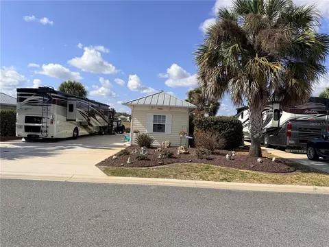 9486 SE 47th Way, Webster, FL 33597