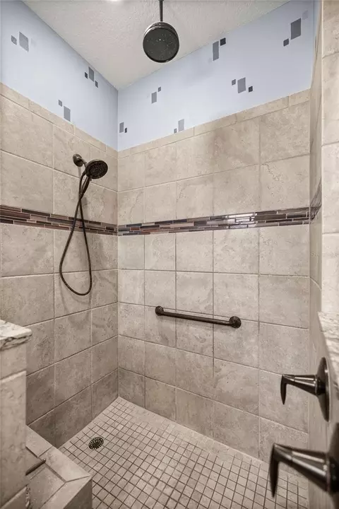 Bath - 7948 SW 89th Loop, Ocala, FL 34476 photo 2 of 3
