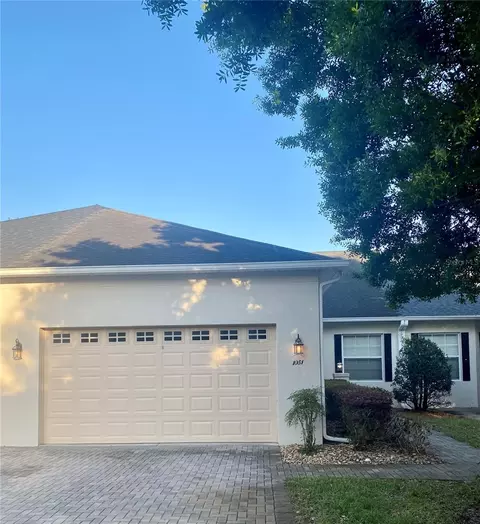1051 Green Gate Blvd, Groveland, FL 34736